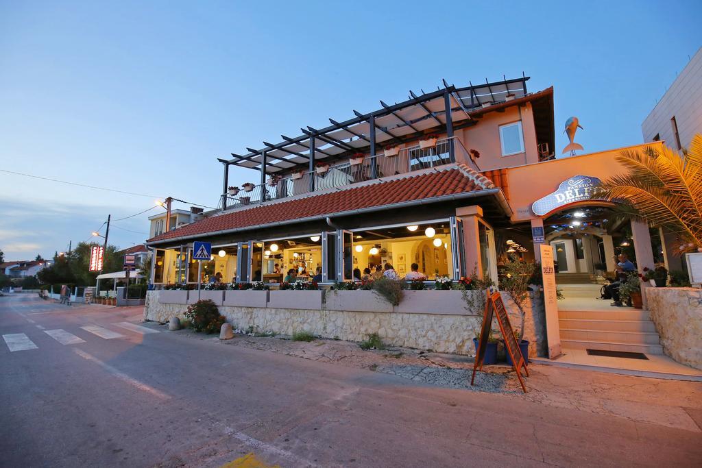 Hotel Delfin Zadar Exterior foto